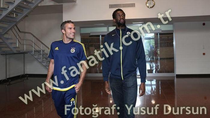 Ekpe Udoh ve Van Persie bir araya geldi