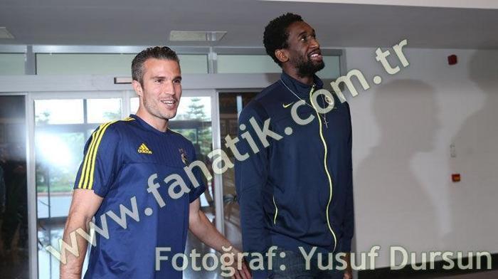 Ekpe Udoh ve Van Persie bir araya geldi