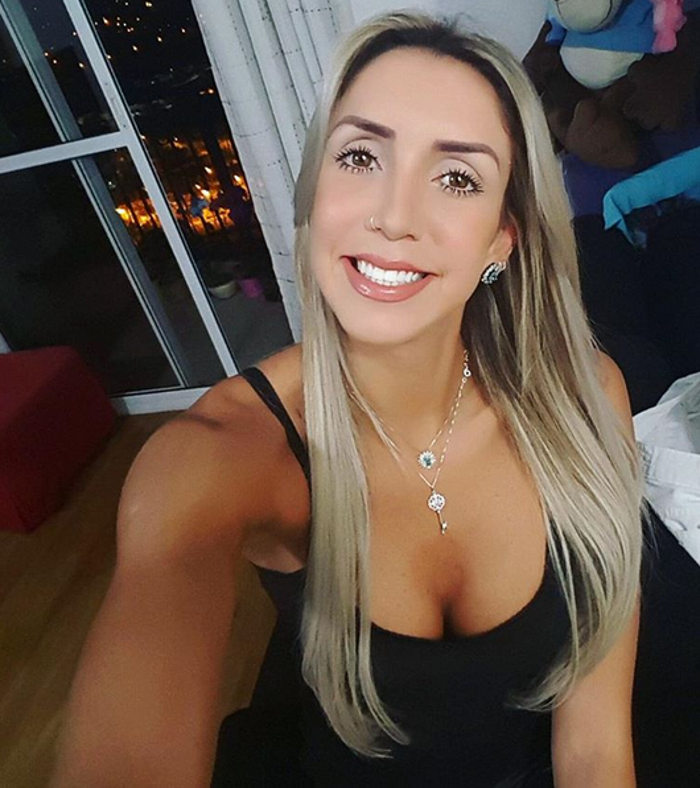 Thaisa Menezes Eczacıbaşında