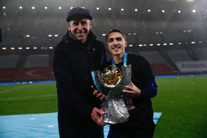 Abdullah Avcı omuzlarda... Trabzonspor Süper Kupaya kavuştu