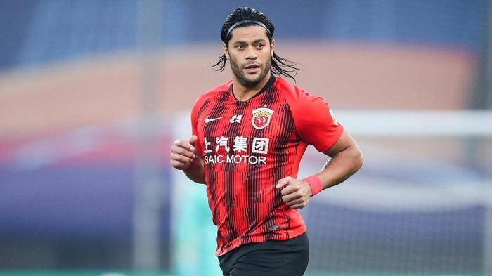Beşiktaş Hulku transfer ettiğini her an açıklayabilir