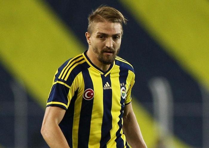 En az 10 oyuncu bavulunu topladı