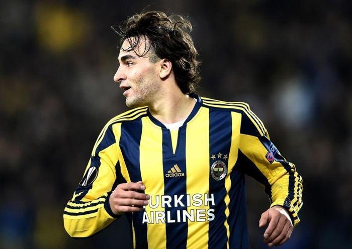 En az 10 oyuncu bavulunu topladı