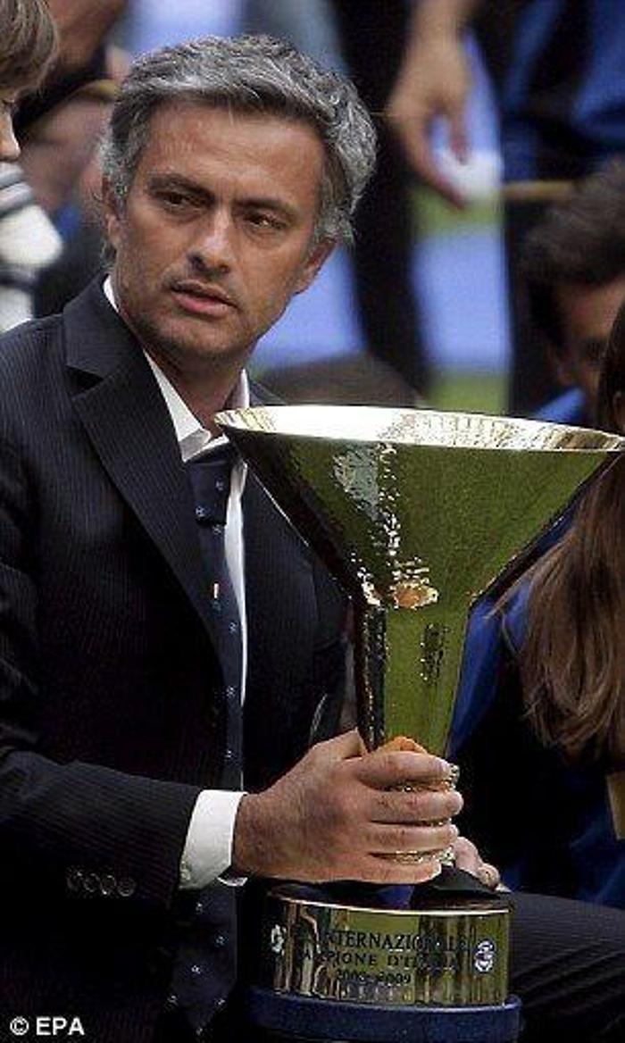 Aziz Yıldırımdan Mourinho açıklaması
