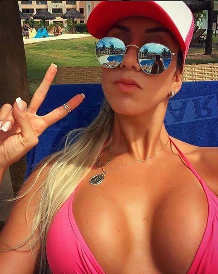 Thaisa Menezes Eczacıbaşında