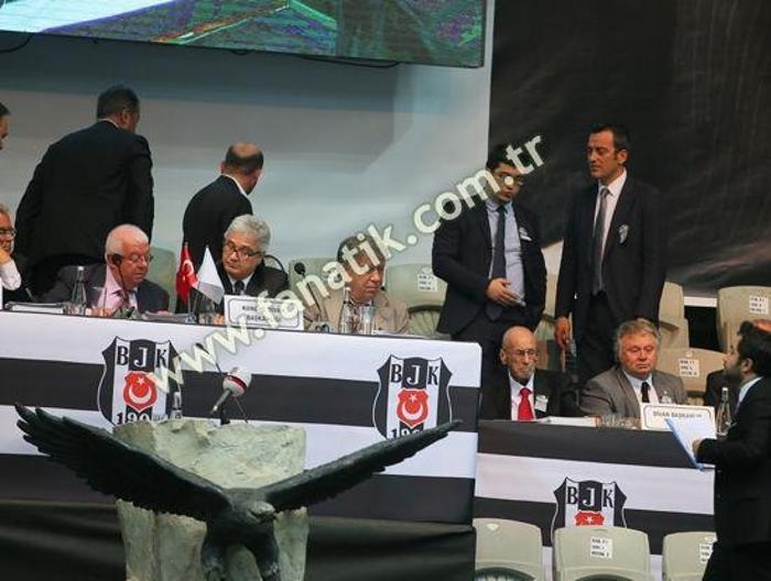 Fikret Orman kongre üyesini yumrukladı