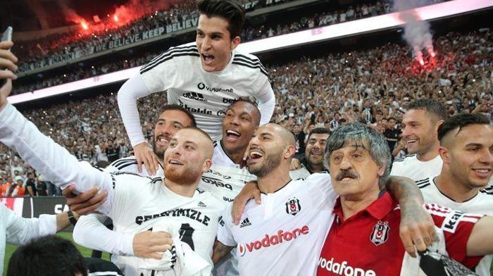 Geldi, gördü, şampiyon oldu