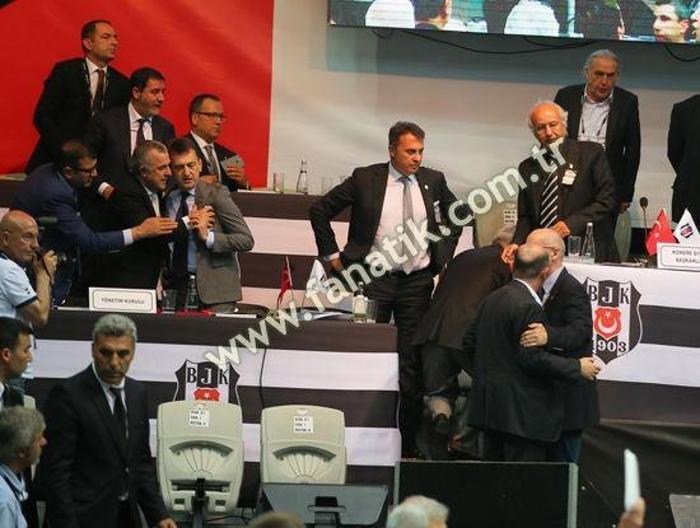 Fikret Orman kongre üyesini yumrukladı