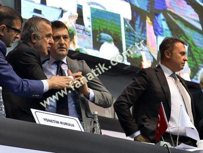 Fikret Orman kongre üyesini yumrukladı