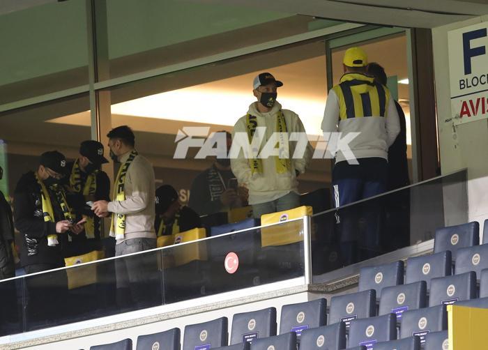 Fenerbahçenin rüya transferi Mesut Özil Kadıköyde