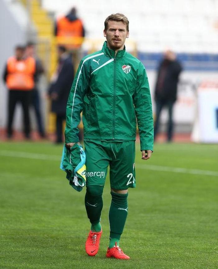 BURSASPOR’UN KAPISI  BU KEZ ONUN İÇİN ÇALINACAK