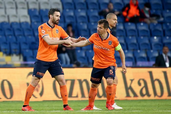 2 - BAŞAKŞEHİR 64 PUAN