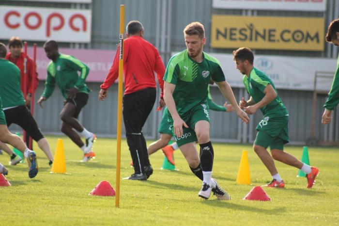 Fenerbahçe, Serdar Aziz için nabız yoklayacak