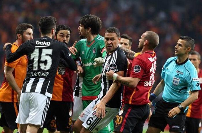 ANNEME KÜFREDEN İNSAN DEĞİL