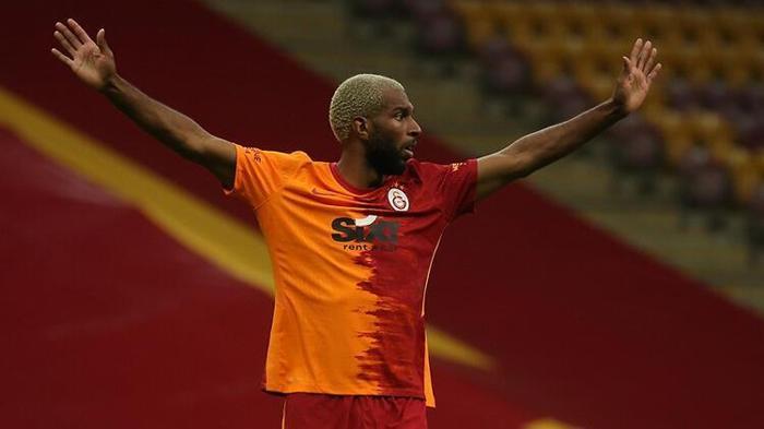 İrfan Can Kahveci transferinde son dakika Galatasaray teklif paketini güncelledi