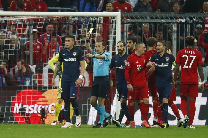 Almanya Cüneyt Çakırı konuşuyor