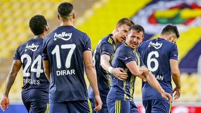 SON DAKİKA Emre Belözoğlu futbola devam edebilir