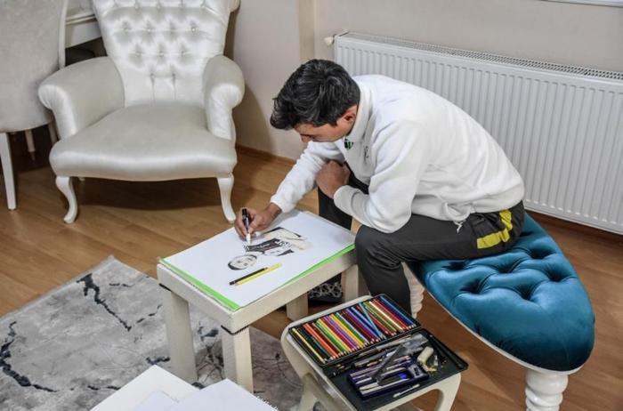 Kara kalem çizimleriyle genç sporculara destek olmayı hedefliyor