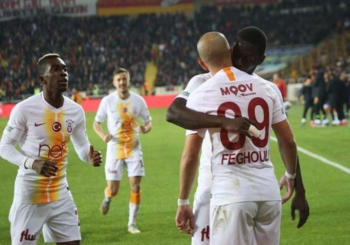 Flaş gelişme Feghouli yönetime bildirdi...