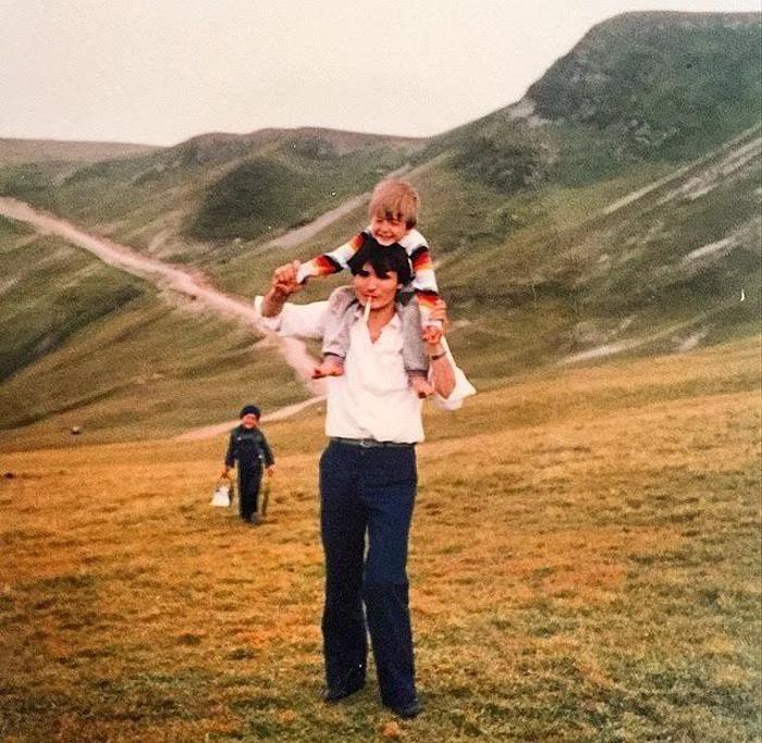 Ünlü futbolcuların çocukluk fotoğrafları