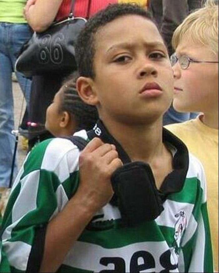 Ünlü futbolcuların çocukluk fotoğrafları