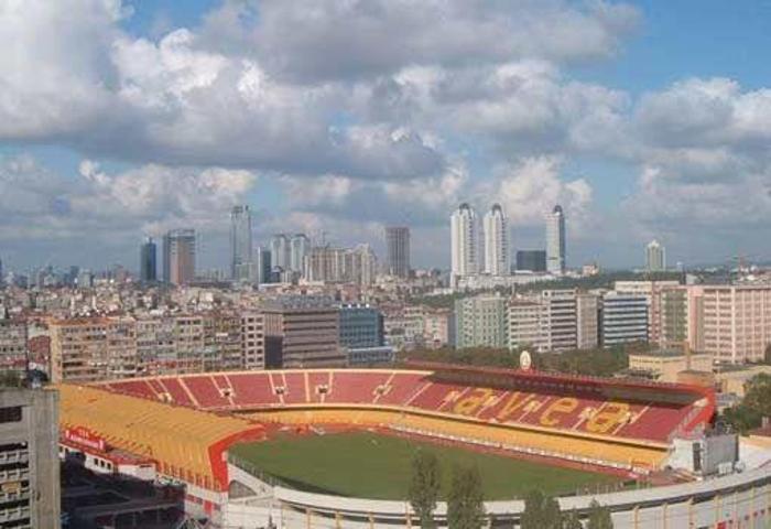 ALİ SAMİ YEN STADI