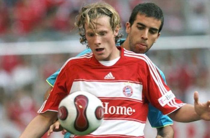 2- MARCELL JANSEN - FUTBOLU BIRAKTI