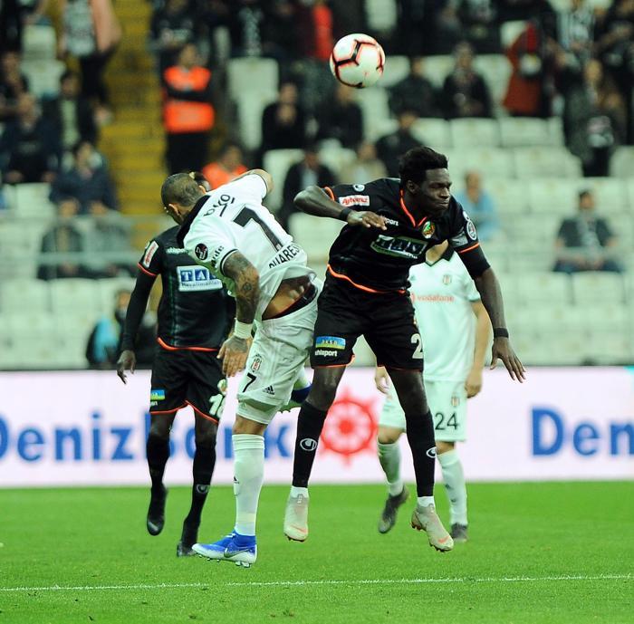 Fanatik yazarlarının Beşiktaş - Alanyaspor maçı yorumları