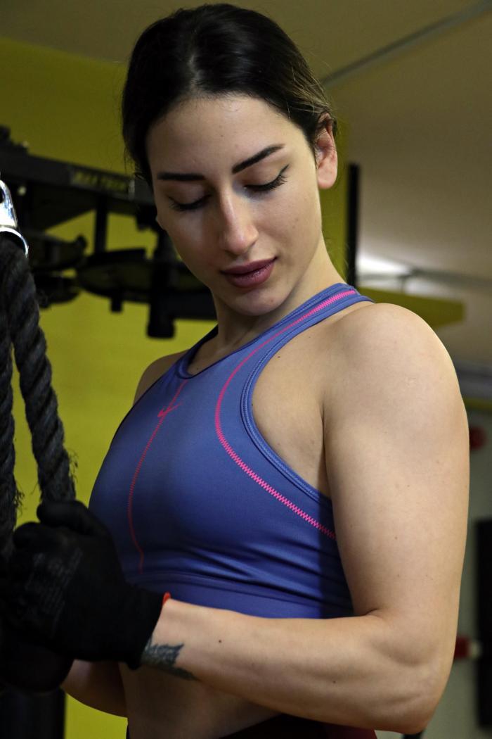 Tilbe Meyra Ezim, bikini fitness yarışmasına hazırlanıyor Bikini Fitness nedir
