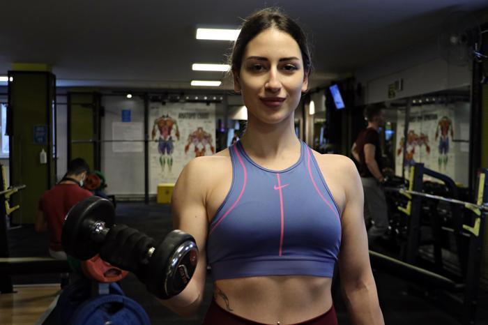 Tilbe Meyra Ezim, bikini fitness yarışmasına hazırlanıyor Bikini Fitness nedir