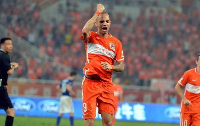 Diego Tardelli - Shandong Luneng