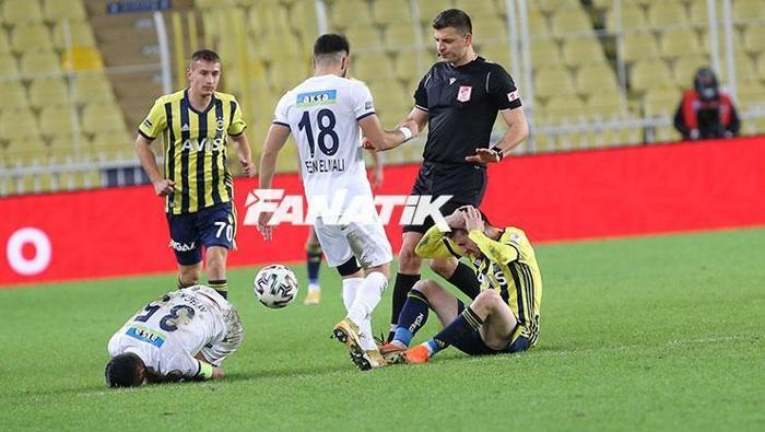 Aytaç Kara ile Luiz Gustavo kafa kafaya Fenerbahçe-Kasımpaşa maçına damga vuran an