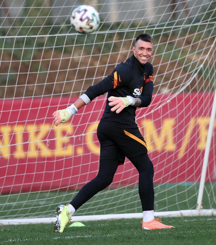 Galatasaray son dakika: Beşiktaş derbisi öncesi Fernando Muslera müjdesi