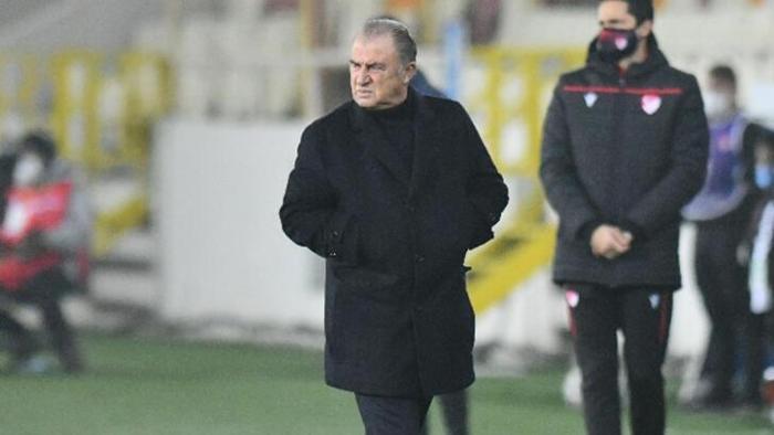 Galatasaray haberi: Fatih Terimden olay sözler Arkamda 25 milyon var