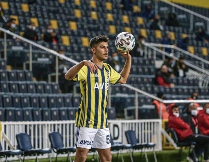 Fenerbahçenin Kasımpaşa maçı muhtemel 11i