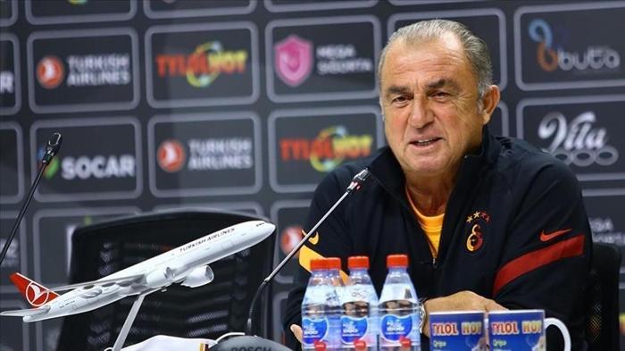 Galatasaray haberi: Fatih Terimden olay sözler Arkamda 25 milyon var