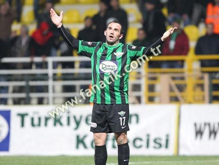 6. Theofanis Gekas - 10 Gol