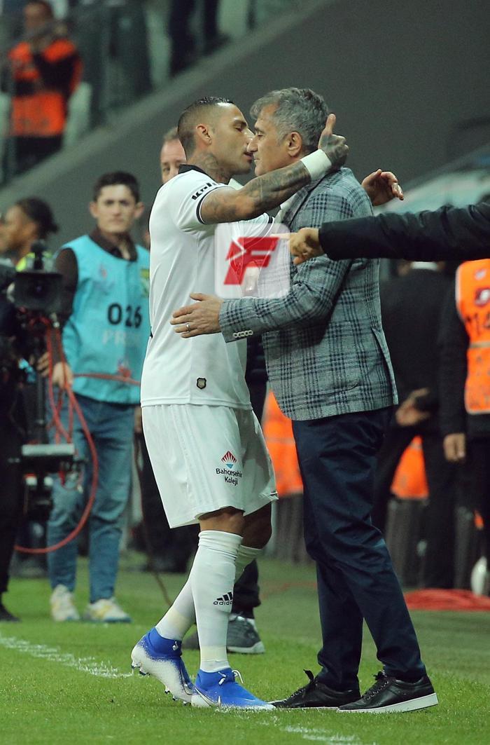 Beşiktaş - Alanyaspor maçından ekrana yansımayanlar