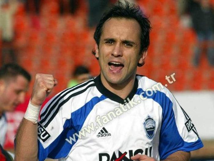 1. Cenk İşler - 27 Gol
