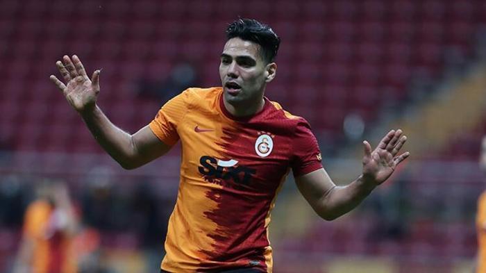 Son dakika - Falcao Galatasaray yönetimine ayrılık için şart koştu