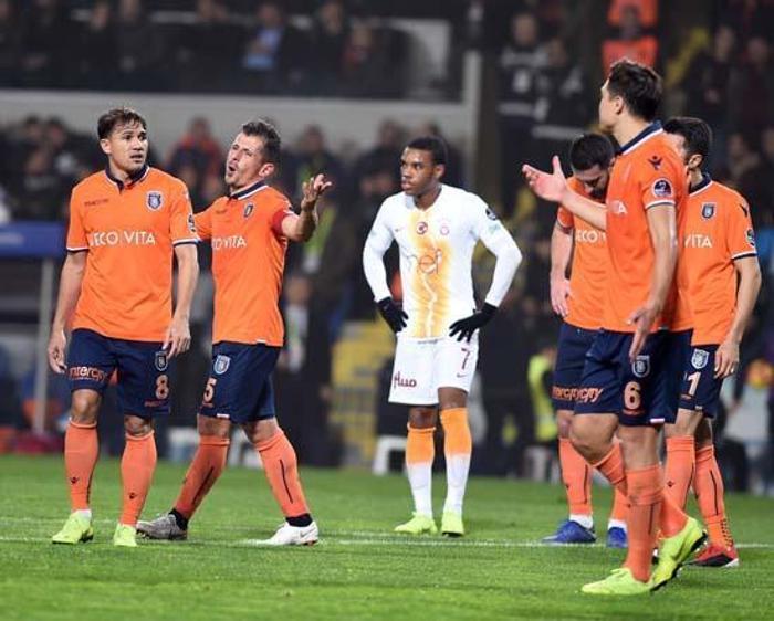 İşler karışabilir Galatasaray - Başakşehir maçı berabere biterse...