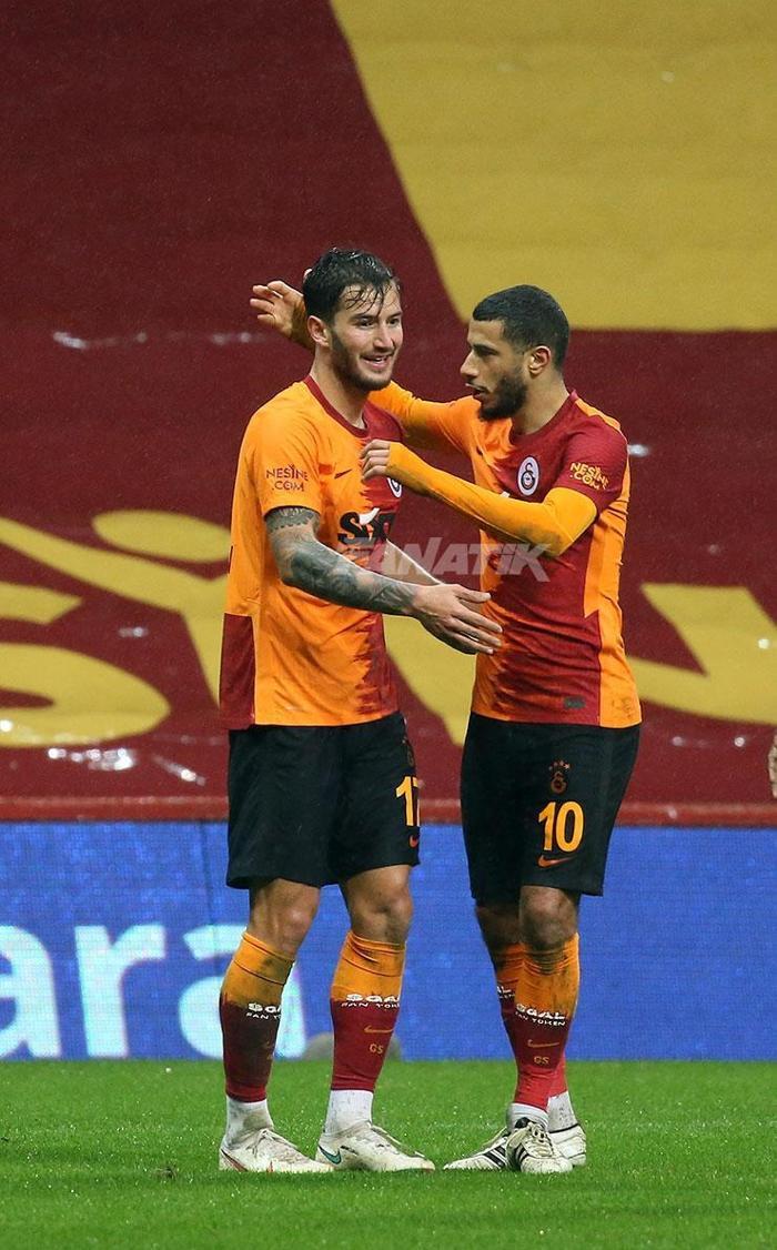 Galatasaray-Gençlerbirliği maçından kareler Fatih Terim...