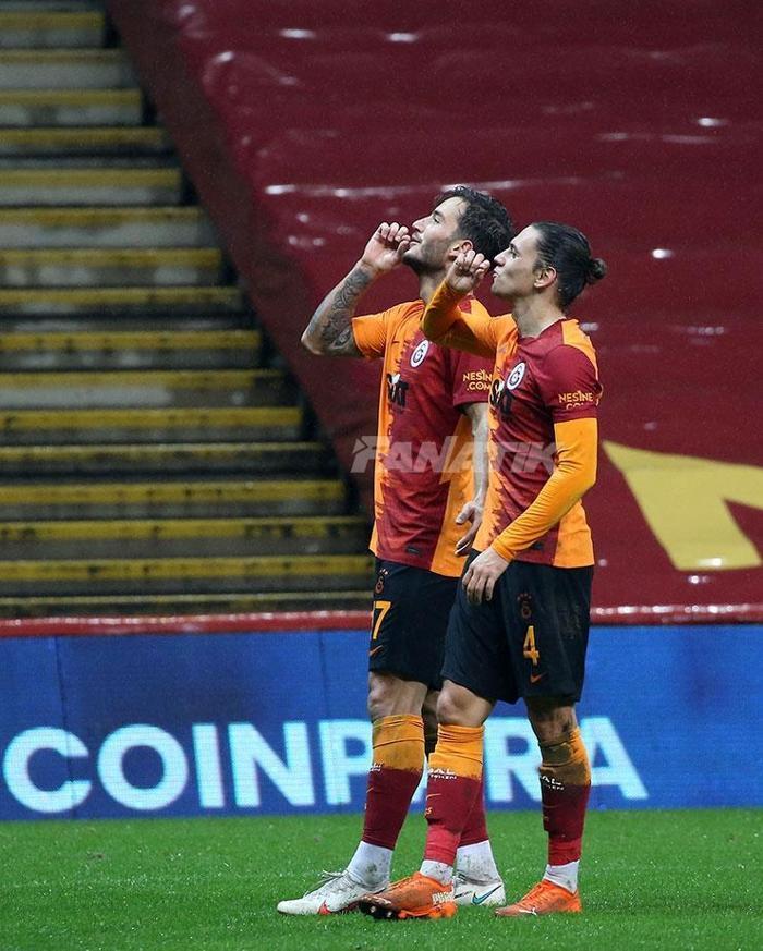 Galatasaray-Gençlerbirliği maçından kareler Fatih Terim...