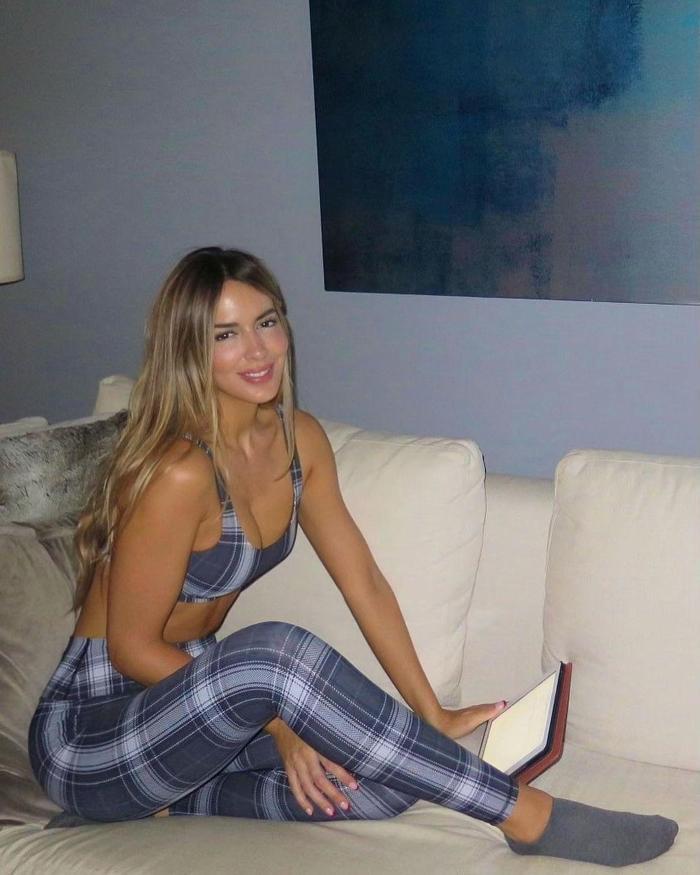 Shannon de Lima, doğum gününü bikinili pozuyla kutladı