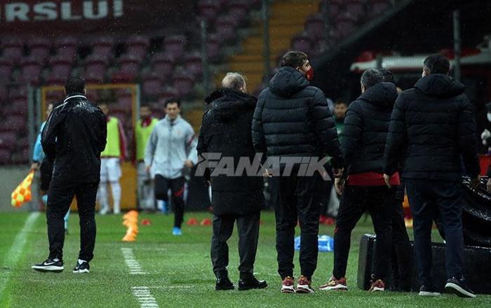 Galatasaray-Gençlerbirliği maçından kareler Fatih Terim...