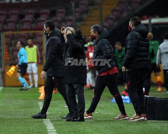Galatasaray-Gençlerbirliği maçından kareler Fatih Terim...