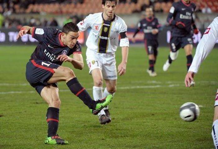 MEVLÜT ERDİNÇ (PSG)