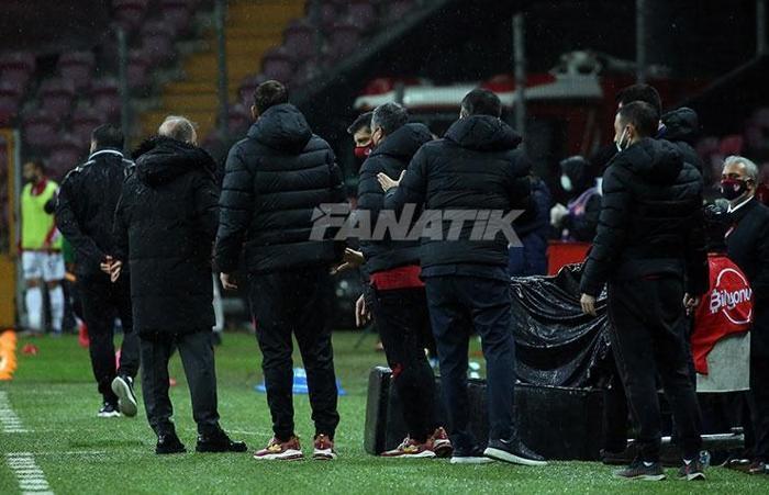 Galatasaray-Gençlerbirliği maçından kareler Fatih Terim...