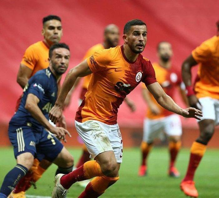 OMARIN YERİNE SAĞ BEK ARANIYOR