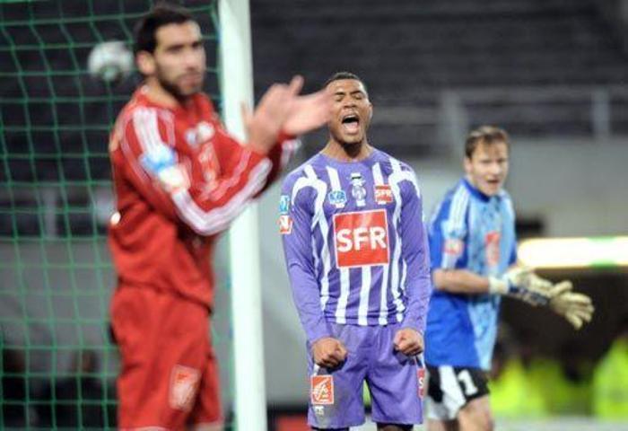 COLIN KAZIM RICHARDS (TOULOUSE)